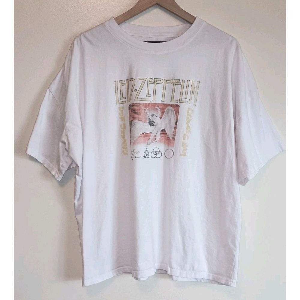 Led Zeppelin Womens XL Oversized Vintage Inspired 1971 Tokyo Japan Graphic Tee